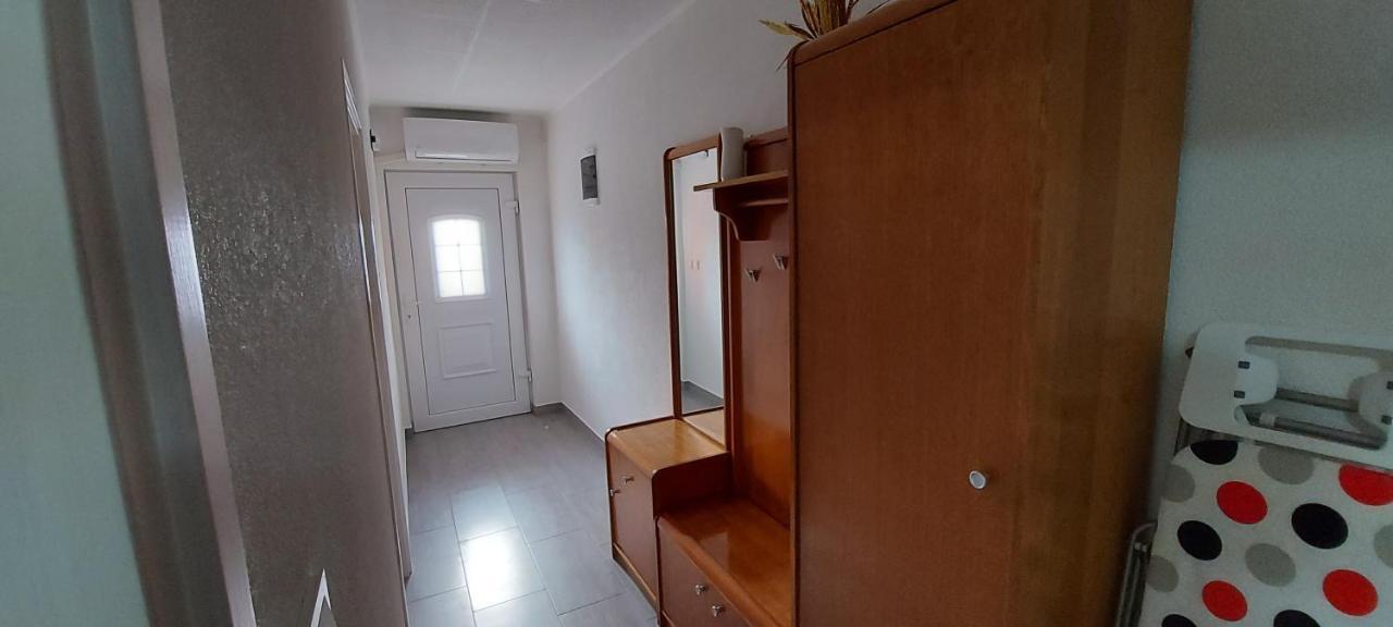 סנג' Apartment Anchi מראה חיצוני תמונה